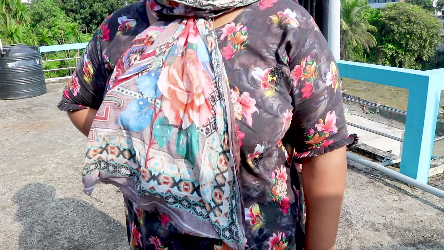 Bangladeshi Outdoor Village bhabi boyfriend fucks PART – 1