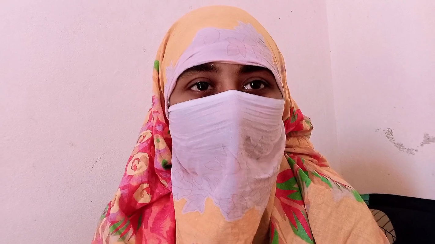 I Fucked My Muslim Feonsay First time To check Her Virginity. Her pussy is so Tight