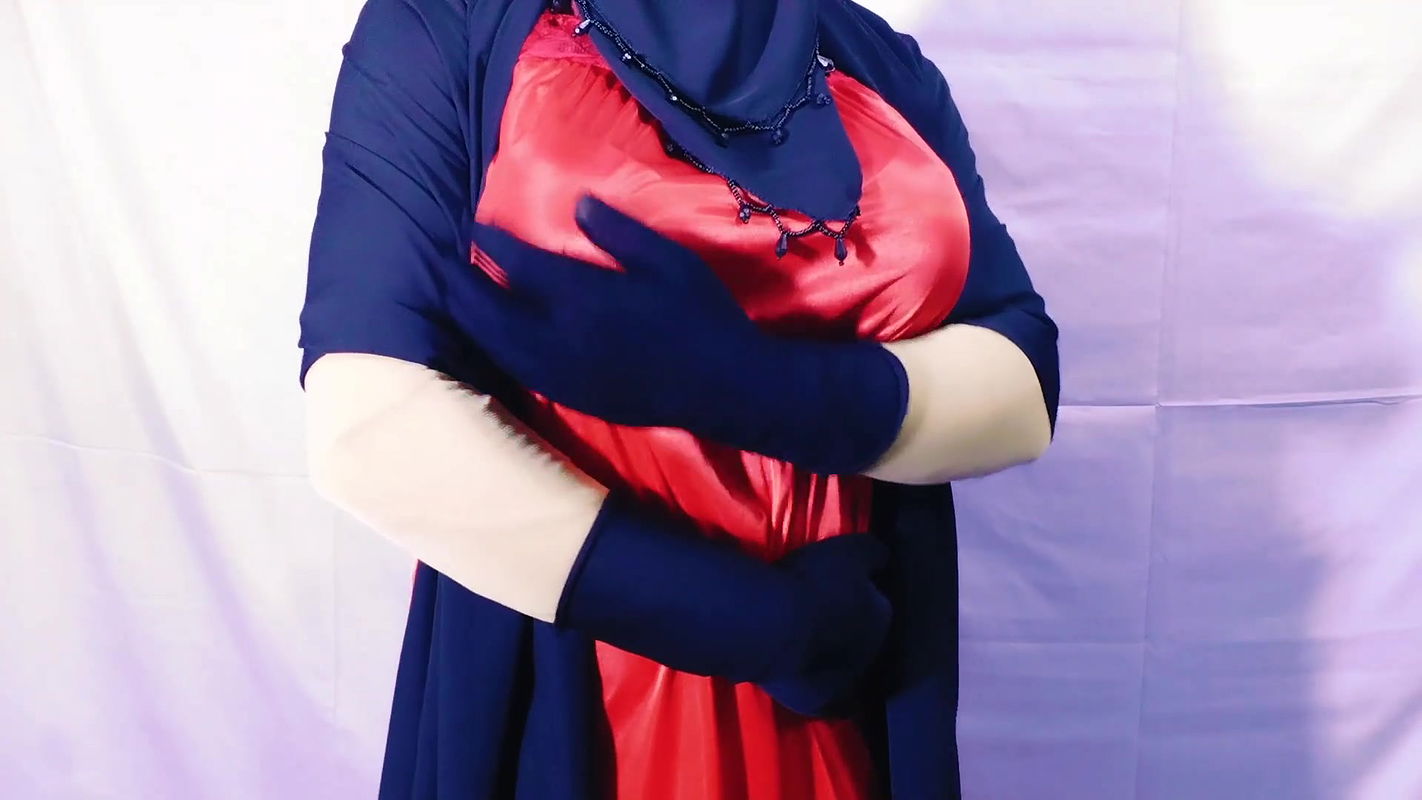 My husband friend fucked me completely naked at night.