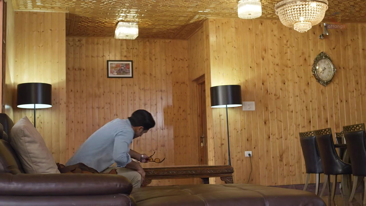 Nishabd Chef 2025 720p HEVC HDRip Atrangii Short Film