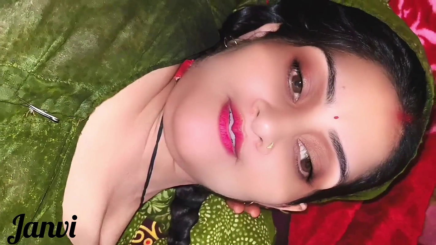 My Stepsister Invited Me for Sex When She Alone Her Bedroom, Uncle Hindi Sex Video in Hindi Voice