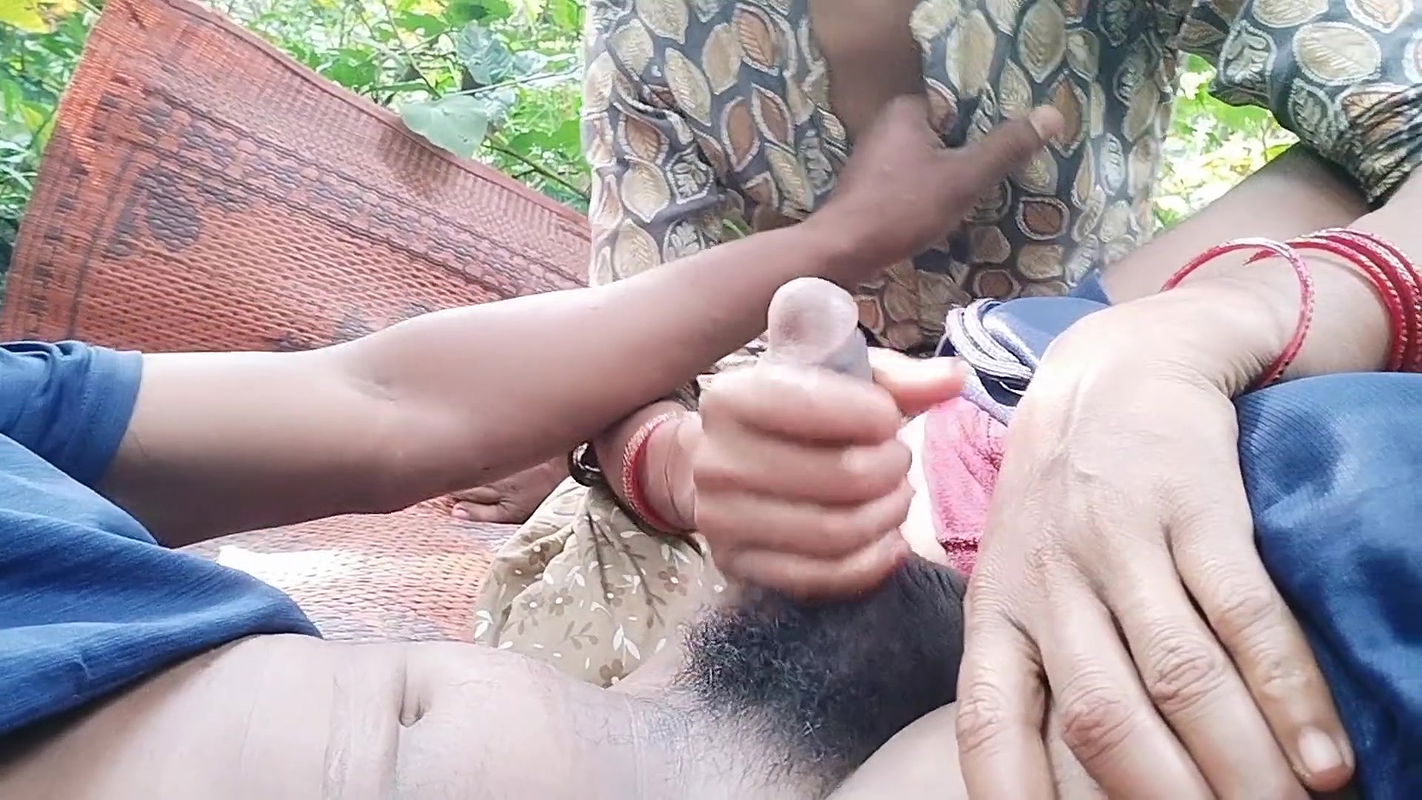 A Girl Was First Time Fucking with Her Boyfriend,a Girl Was Fucking Her Tight Pusssy by Local Boyfriend