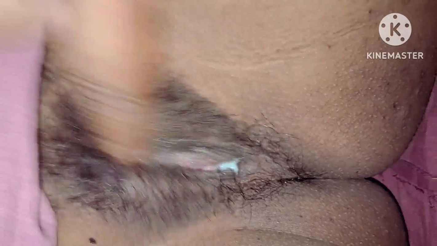 I Inserted My Finger in the Pussy of My Neighbor’s Stepsister-in-law and Made Her Cum