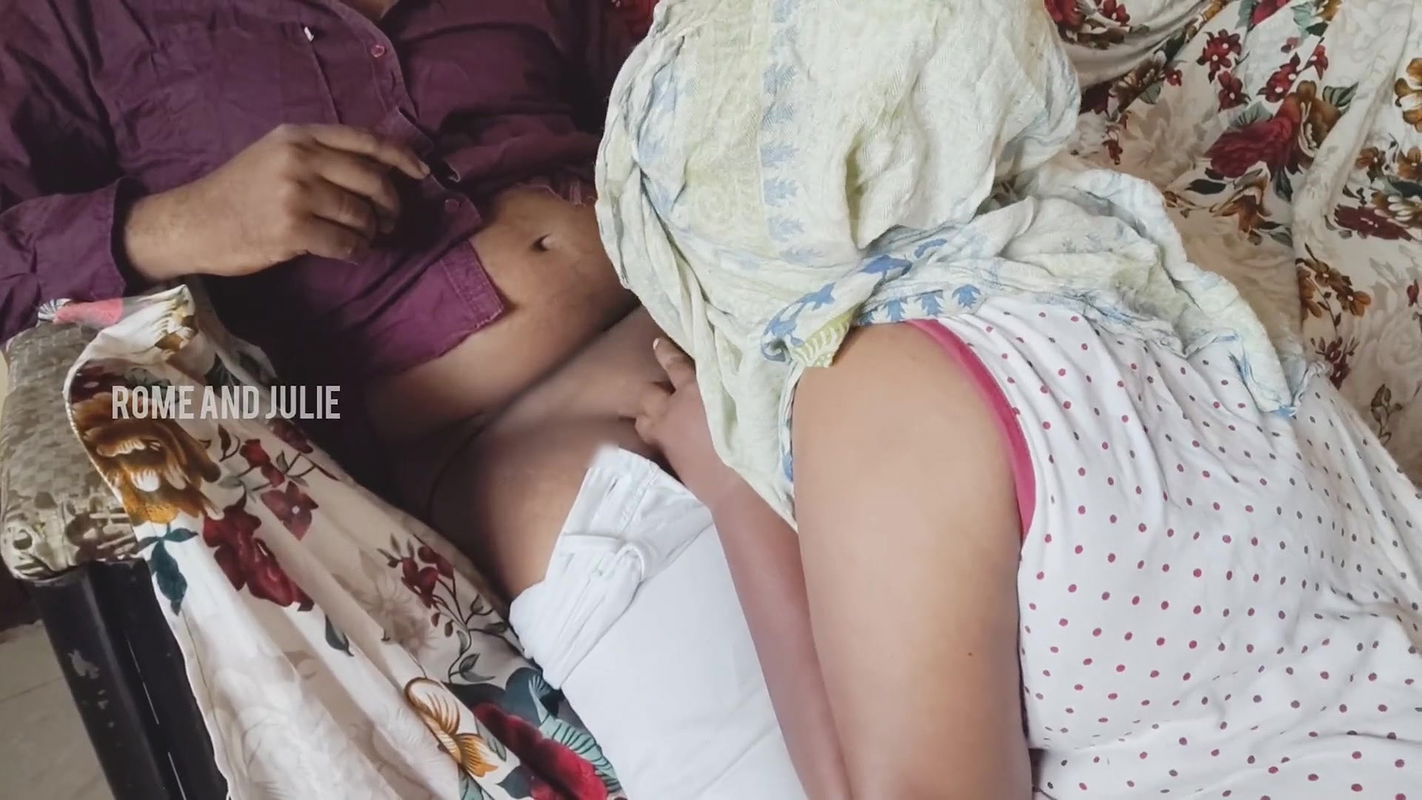 My Step Mom Sucking My Cock in Tamil