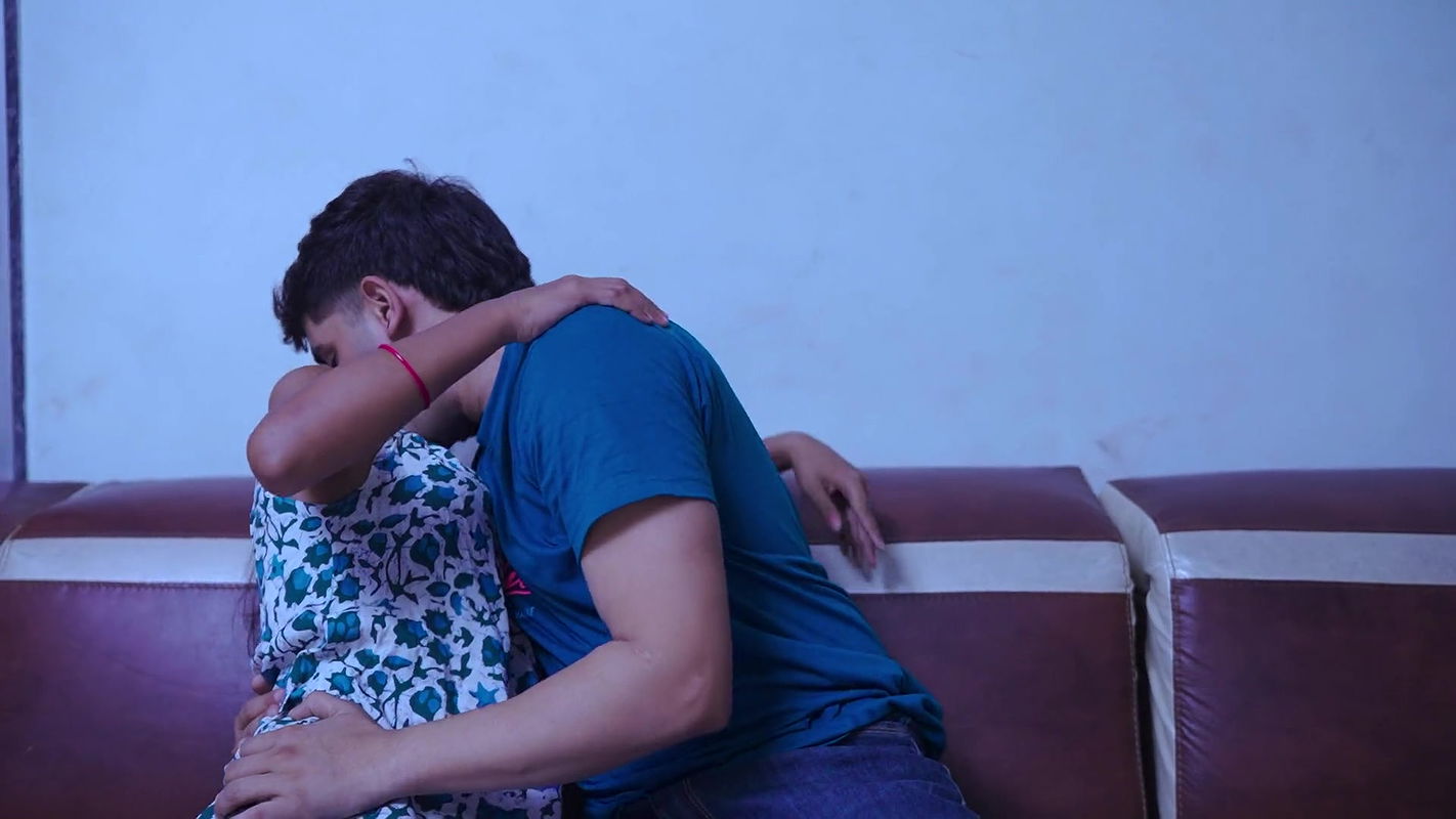 Student Had Sex at Teacher’s House When the Teacher Was Not There