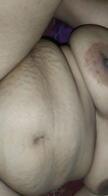 Desi bhabi tight pussy