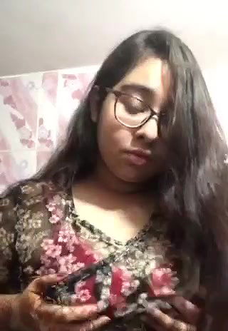 Cute girl shwo her big boobs