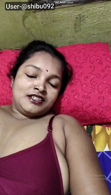 youtuber Acting queen