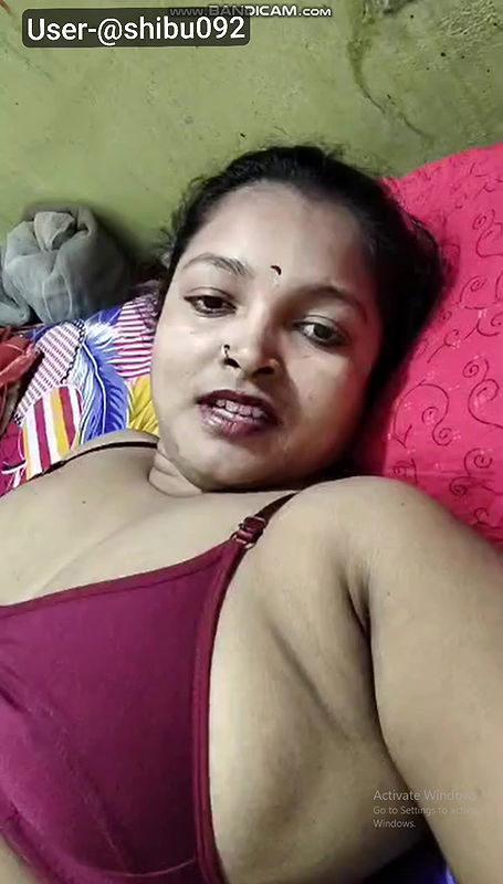 youtuber Acting queen