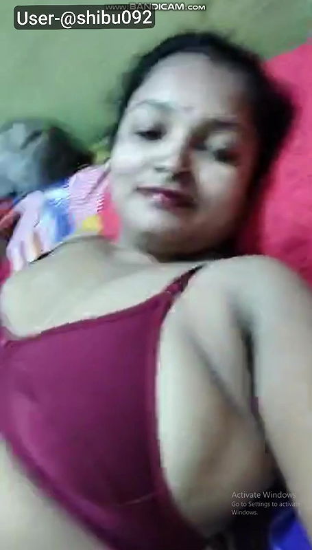 youtuber Acting queen