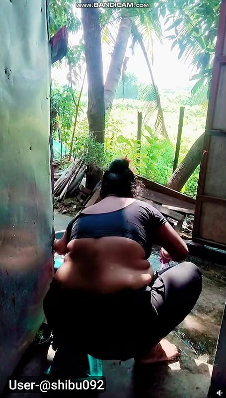 Youtuber Bathing vlogs