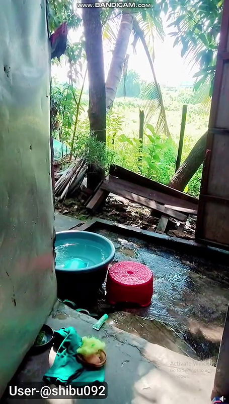 Youtuber Bathing vlogs