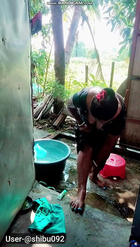 Youtuber Bathing vlogs