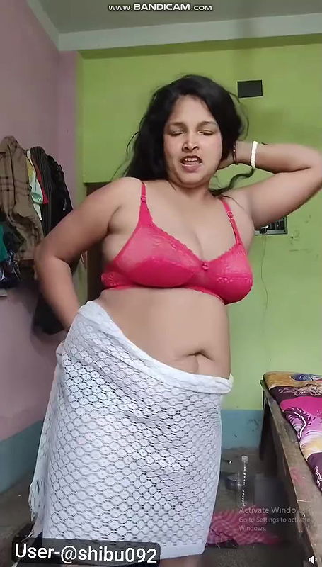 youtuber Mandira sarkar