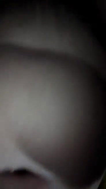 Sexy Indian Girl Shows Her Boobs And Wet Pussy