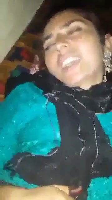Bengali Boudi bald pussy fucking with horny face