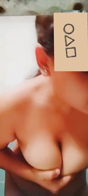 Hot gf pallabi showing her full strip nude in video call with her boyfriend (2)6