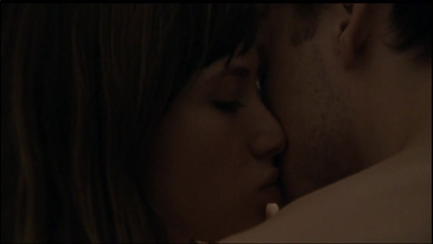 Alina Levshin, Karolina Lodyga  In the Face of Crime (2010)1080p