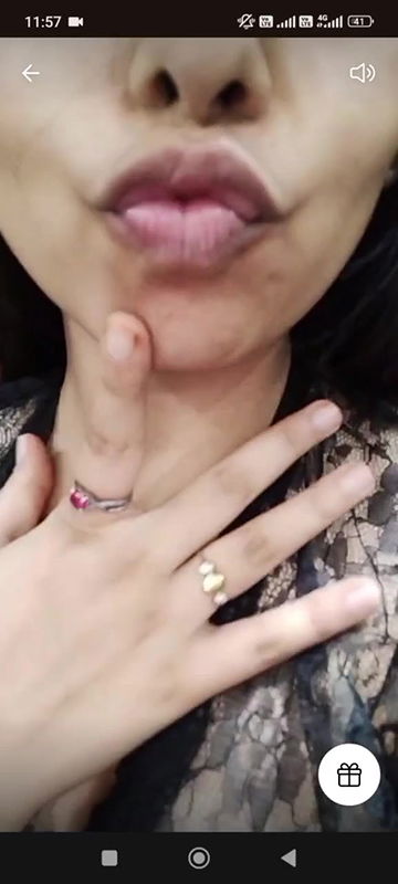 Hinna aka Rose aka Jeena Nude Show With Face