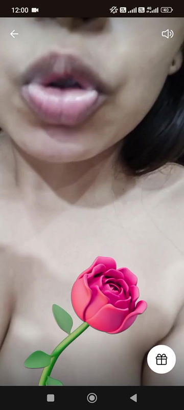 Hinna aka Rose aka Jeena Nude Show With Face