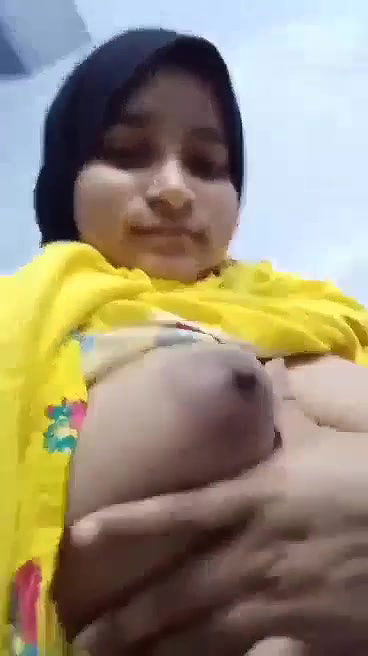 Hijab girl showing tits like juicy big round melons
