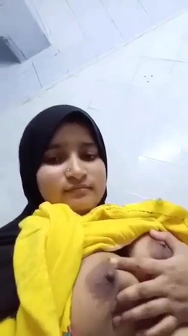 Hijab girl showing tits like juicy big round melons