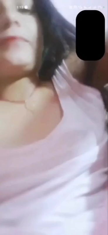 Horney desi village bhabhi fingring hard