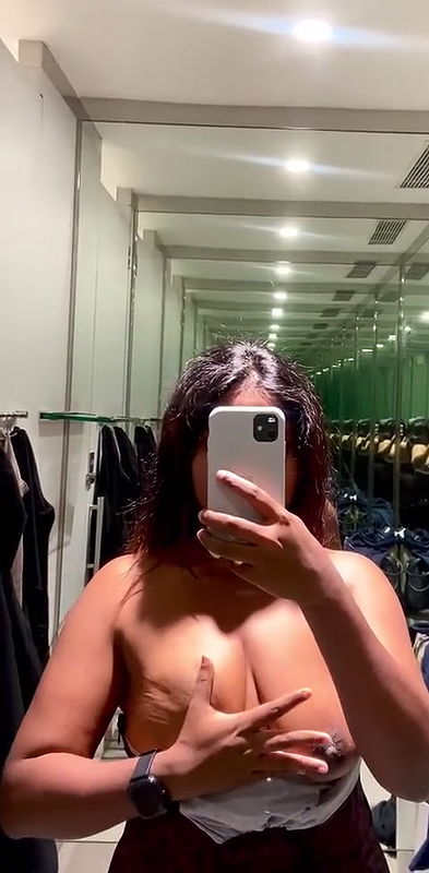 Desi gf mirror selfie with pressing hard her nipple