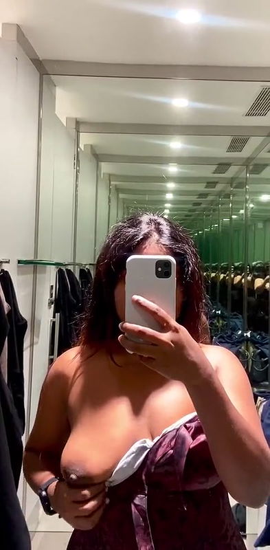 Desi gf mirror selfie with pressing hard her nipple