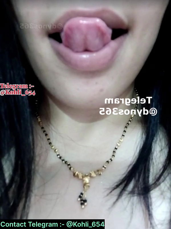 LilMissCutie-stripchat-ticket-show