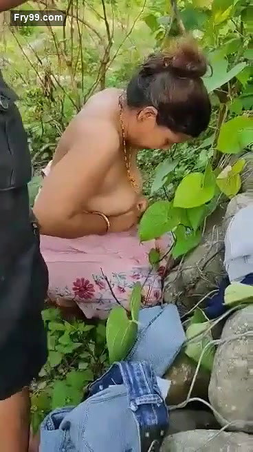 Assamese Bhabhi OutDoor Fucking With Lover Caught