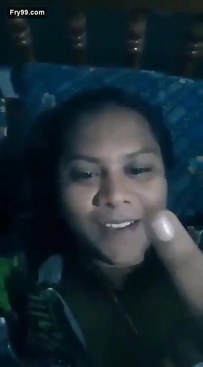 Tamil Hot Bhabhi Masturbating Hard