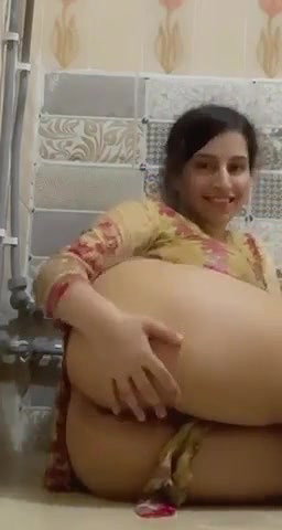 Pakistani milf bhabhi fingring and fucking 4 videos full collection