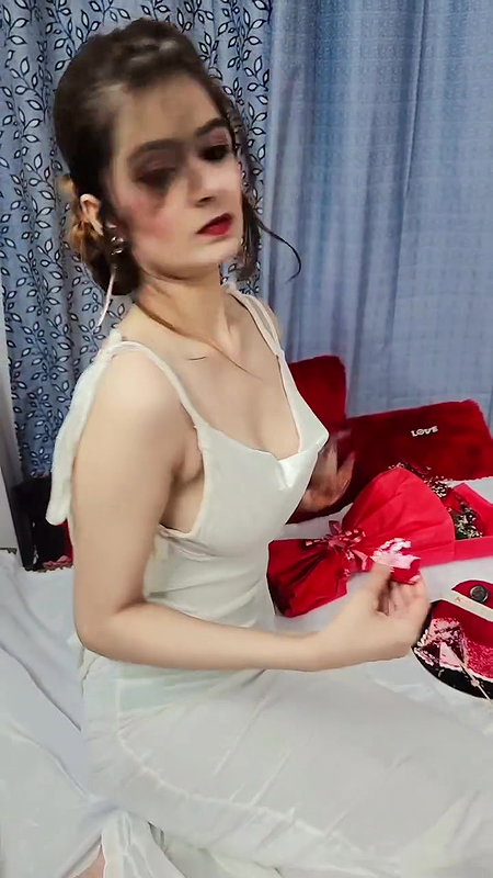 Diva_kritiash Sexy Babe White Dress Birthday Celebrate Video