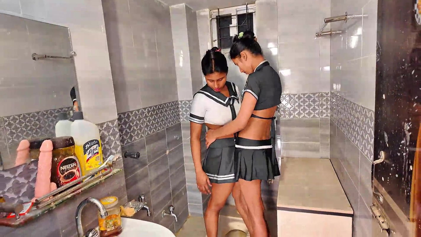 milf and teen babe fucked on turns threesome