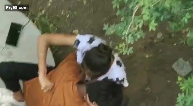 Desi lover fucking outdoor , spy video