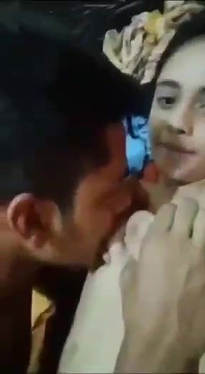 Desi teen pussy licked by lover