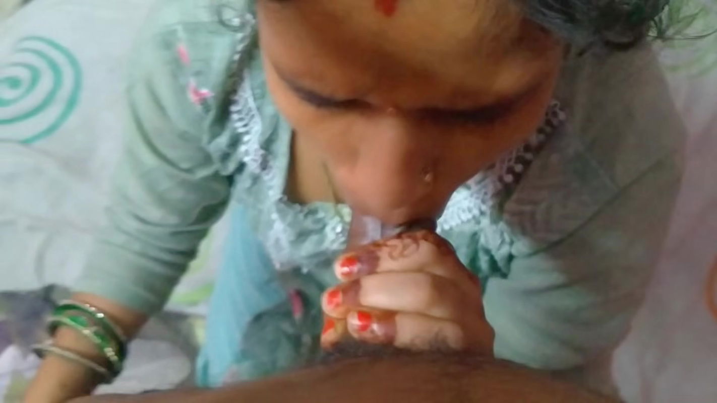 Bhabhi Sucked with Pleasure