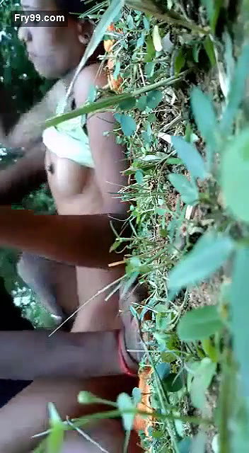 Desi lover fucking  Jungle