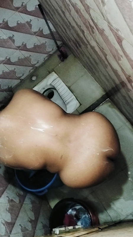 Desi wife taking bath after hardcore fuck.