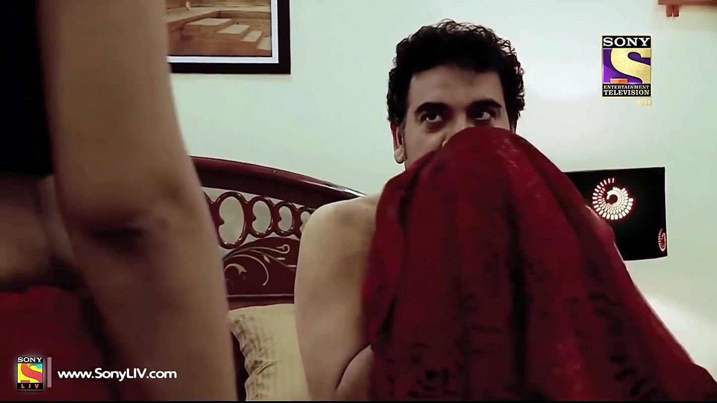 Trishna Mukerjee Sensous Scene-Crime patrol old