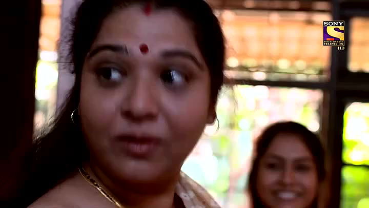 hot girl in saree and aunty anvel show from crime patrol