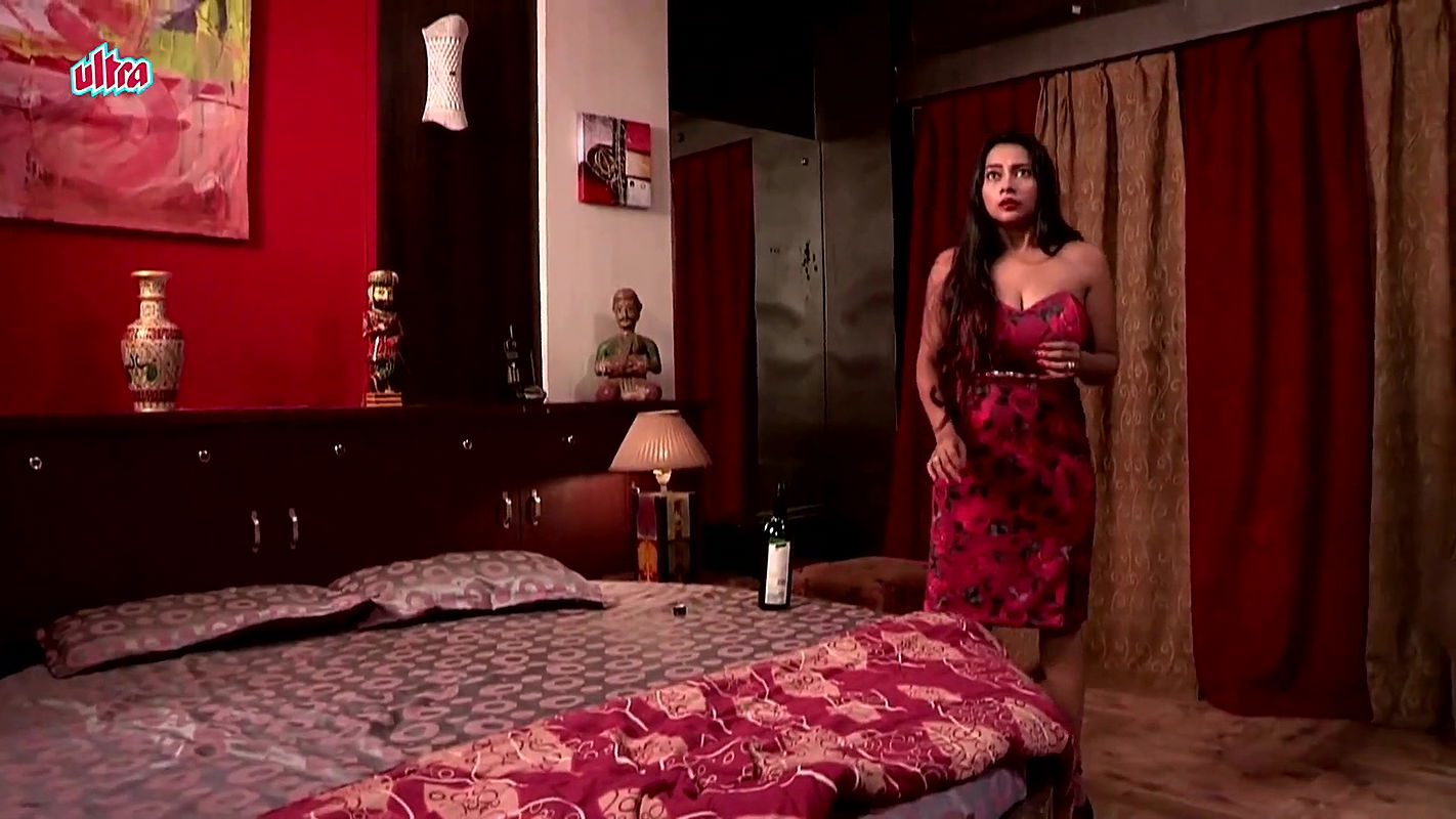 Hot Bengali Busty girl steamy scenes