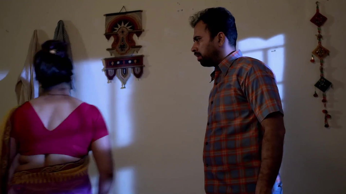 Hot Busty Lady from Crime Patrol