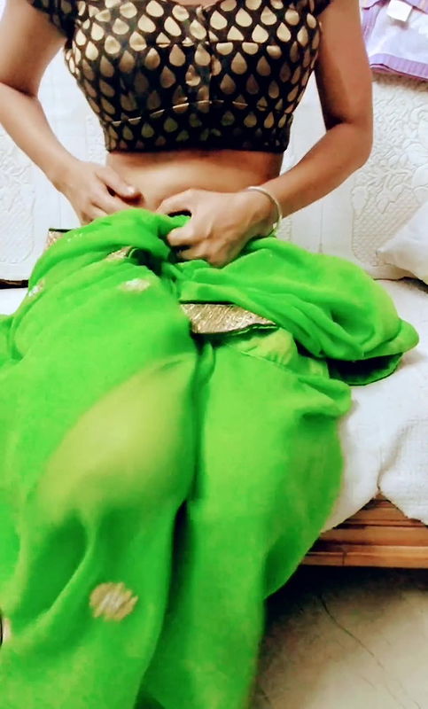 Indian girl finguring cum show in saree, girl ,