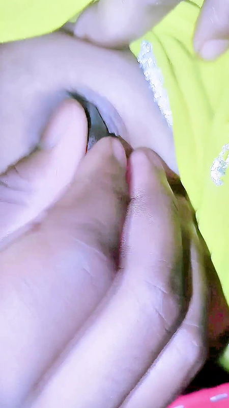 My Little Pussy Gets Its First Taste of boyfriend Huge Cock, Please Insert It Slowly, It’s Very Thick and Long