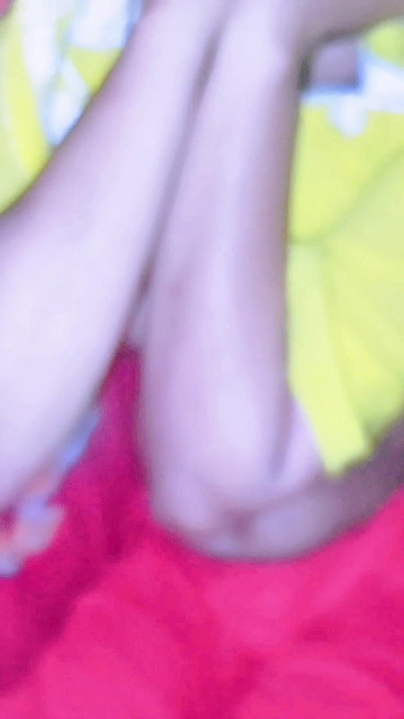 My Little Pussy Gets Its First Taste of boyfriend Huge Cock, Please Insert It Slowly, It’s Very Thick and Long