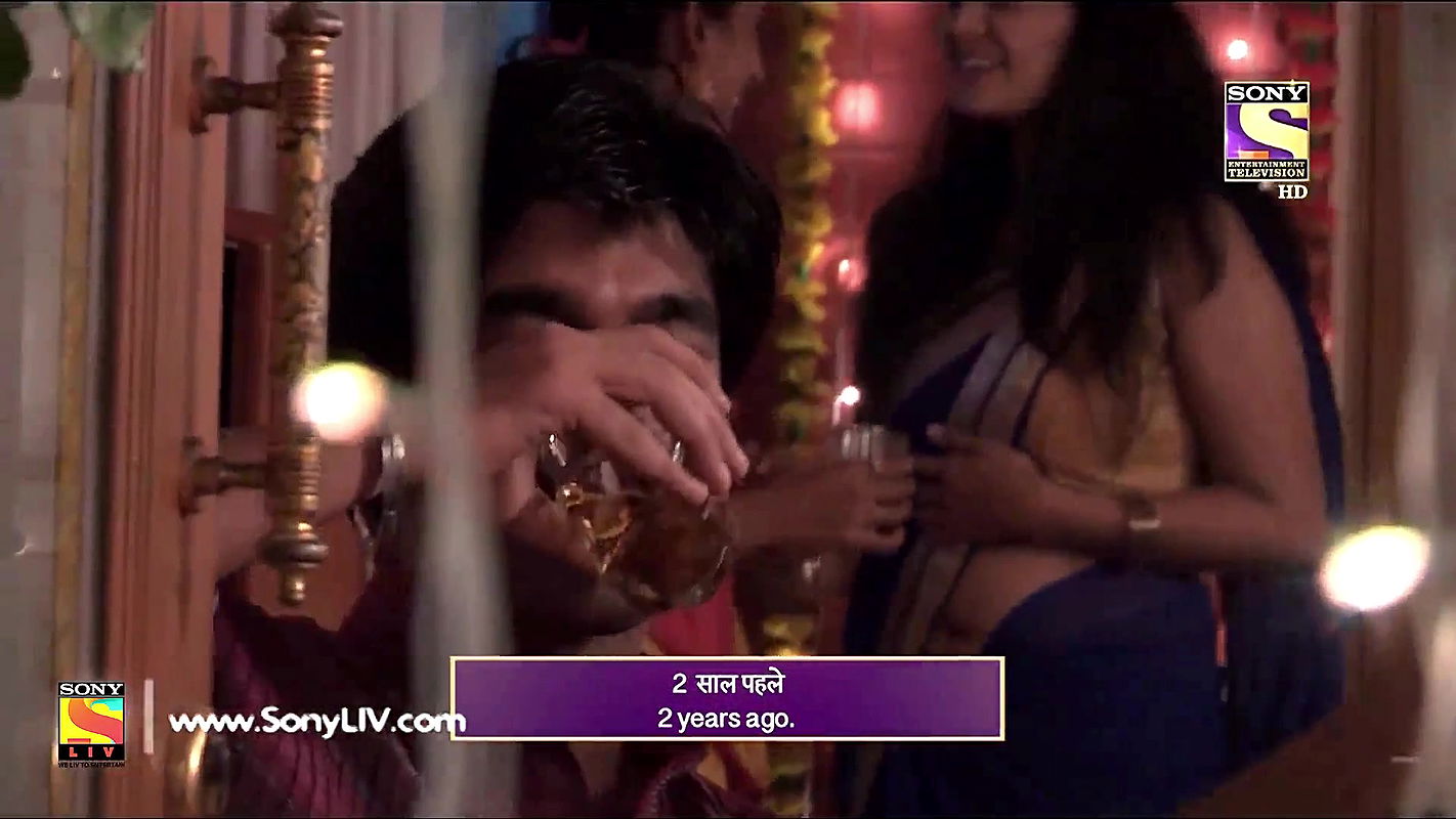 Hot lady molesting scene from crime patrol