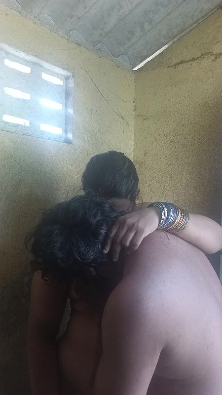 Fuck my aunty in bathroom