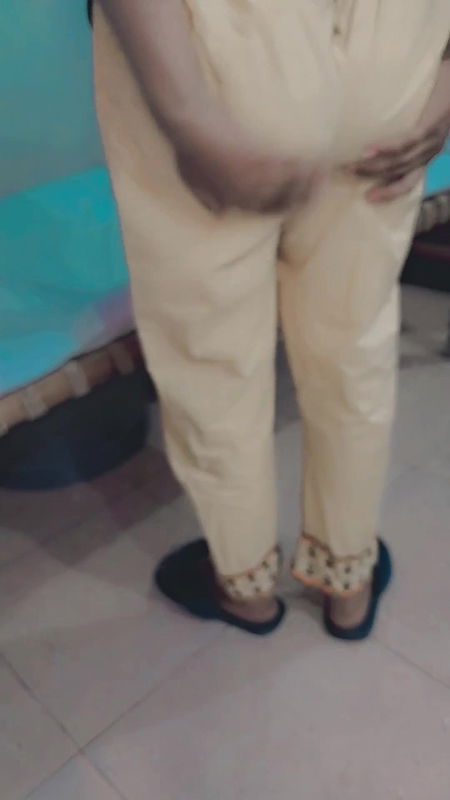 AMERICAN STEPMOM AND STEPSISTER FINGERING